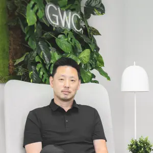 William Shih, Sales